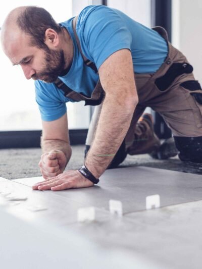 টাইলস মিস্ত্রি (Tile Worker)